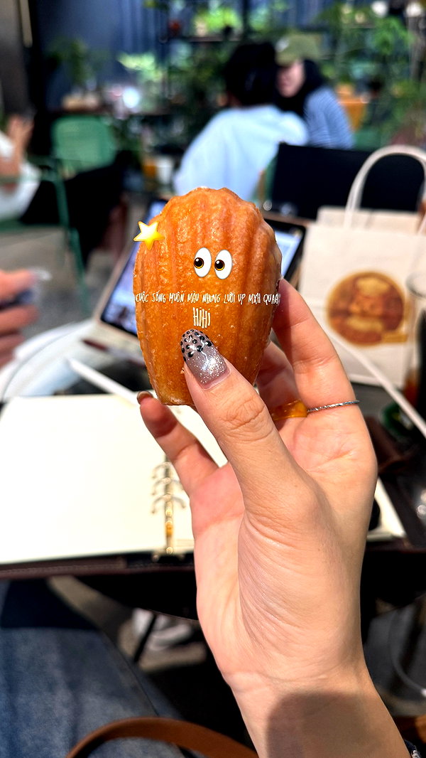 Archived image from @yeji.238_ on Instagram