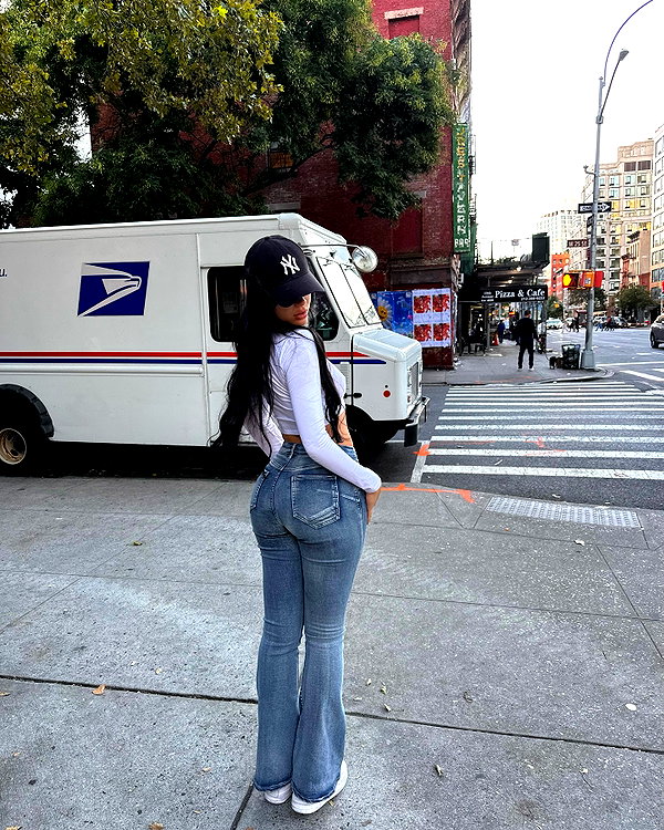 vanessa.rhd instagram image archive image
