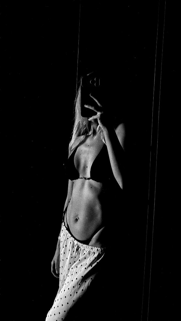 barzomer instagram image archive image