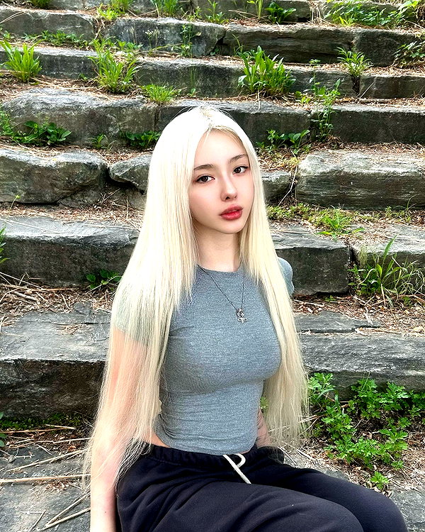 yuna_1_27 instagram image archive image