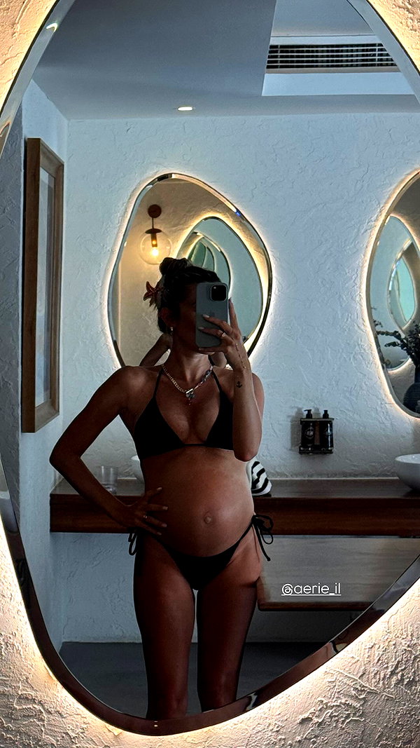 annezivi instagram image archive image