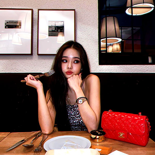 dear.zia instagram image archive image