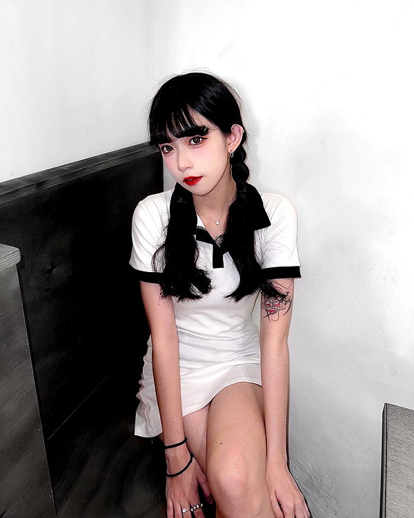 nixqq.425_ instagram image archive image