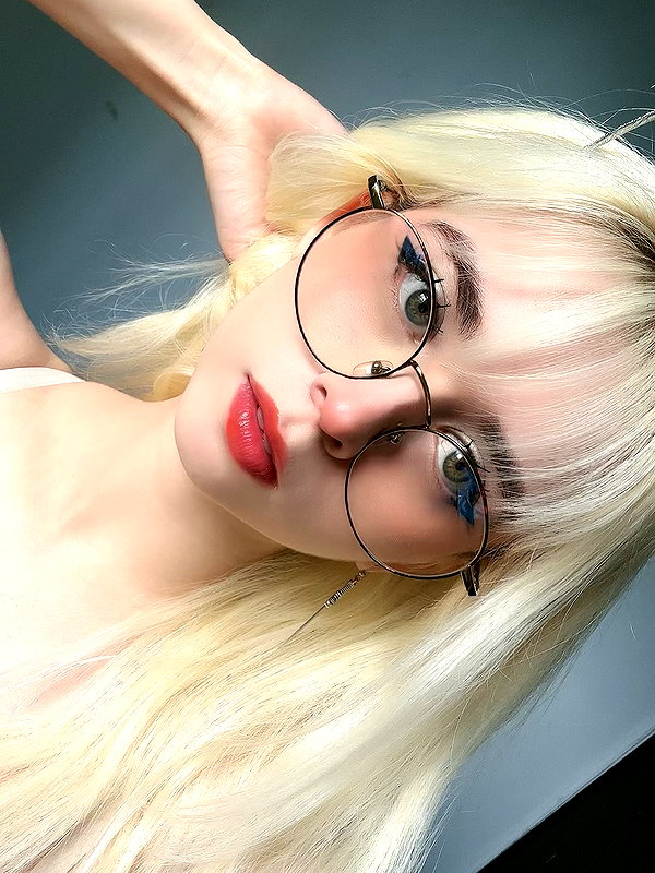 luly1980s instagram image archive image