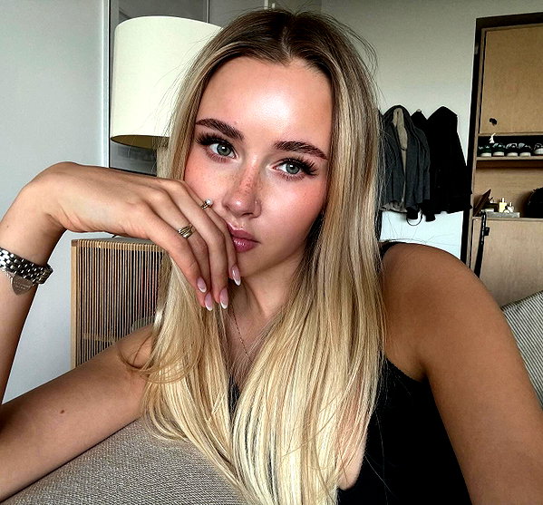 lilih instagram image archive image