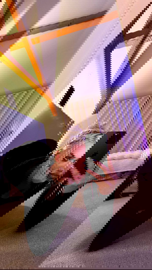 alexandramarianna alexandramarianna archive image