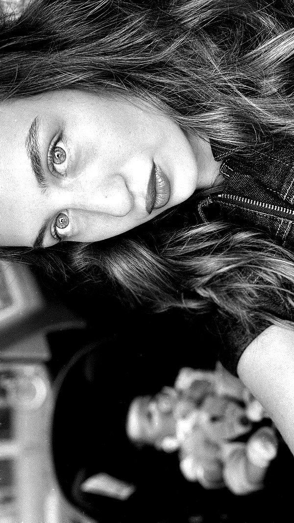 karingavriel_ instagram image archive image