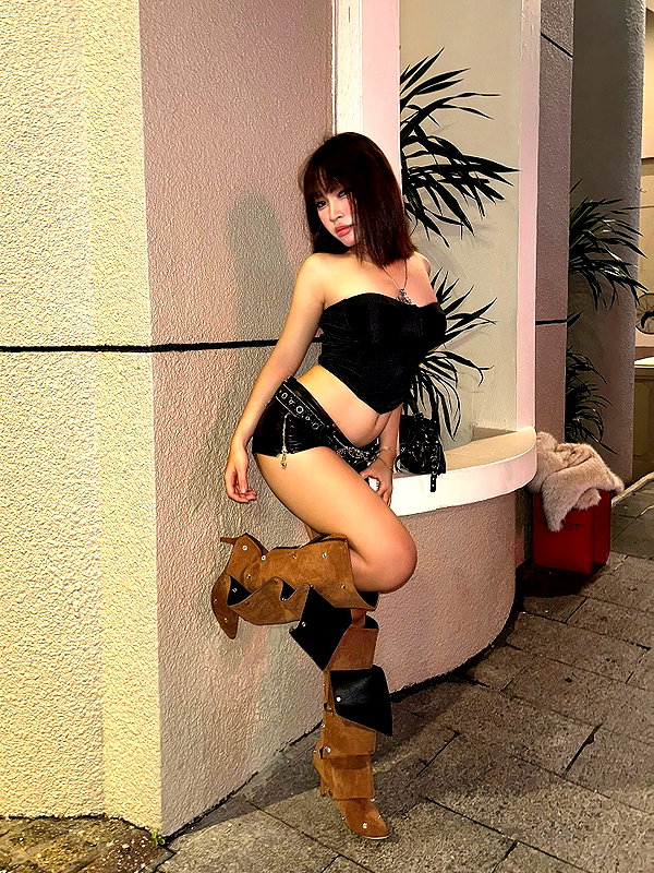 lyhythuedoxinh instagram image archive image