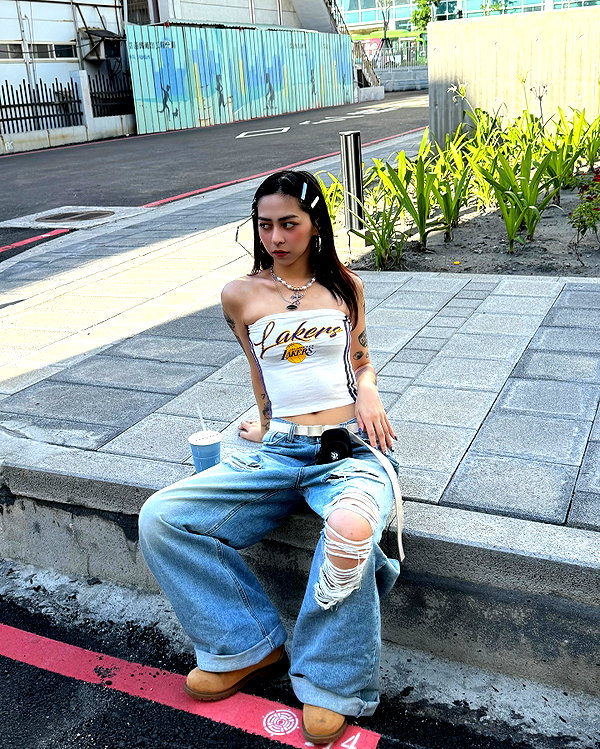 badthingalwaysg instagram image archive image