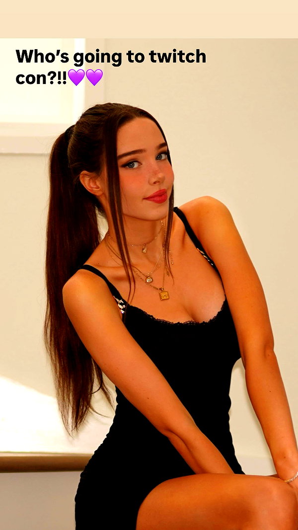 lydiavioletofficial instagram image archive image
