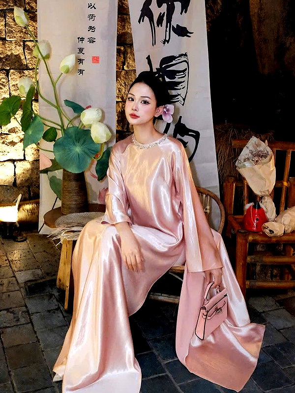 lyhythuedoxinh instagram image archive image