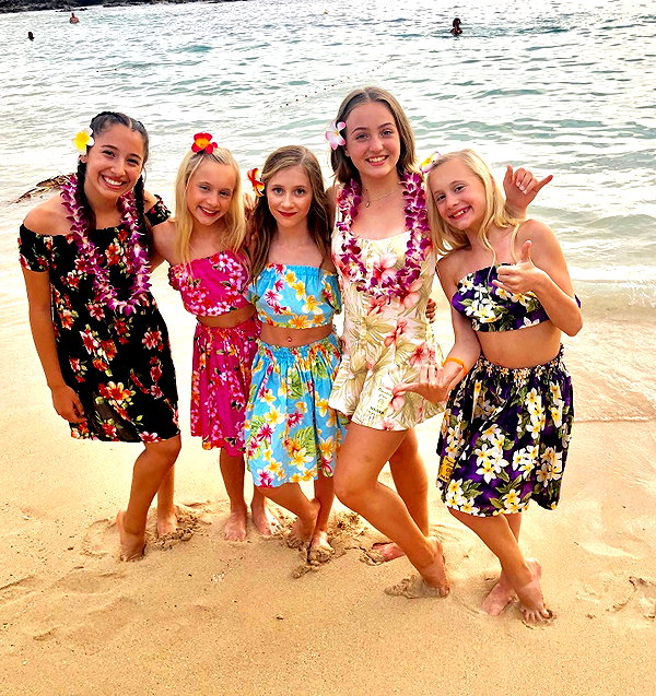 ellianawalmsley instagram image archive image
