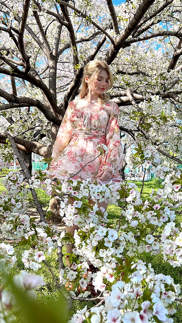 peachmilky_ instagram image archive image