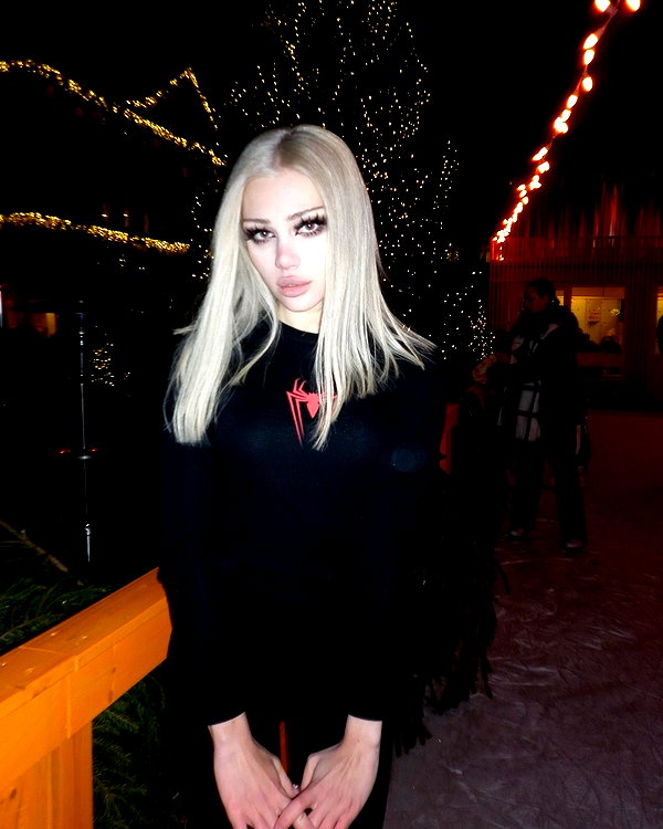vik4au instagram image archive image