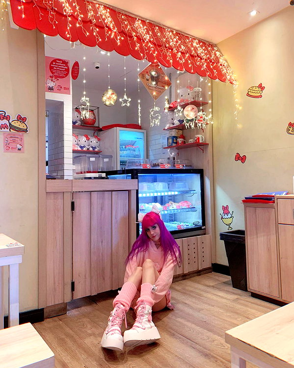 jadelaverne instagram image archive image