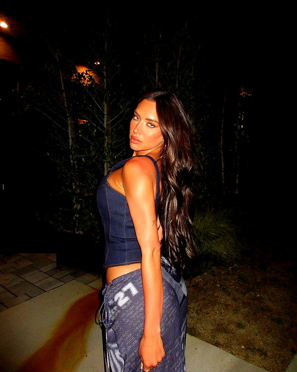 staskaranikolaou instagram image archive image