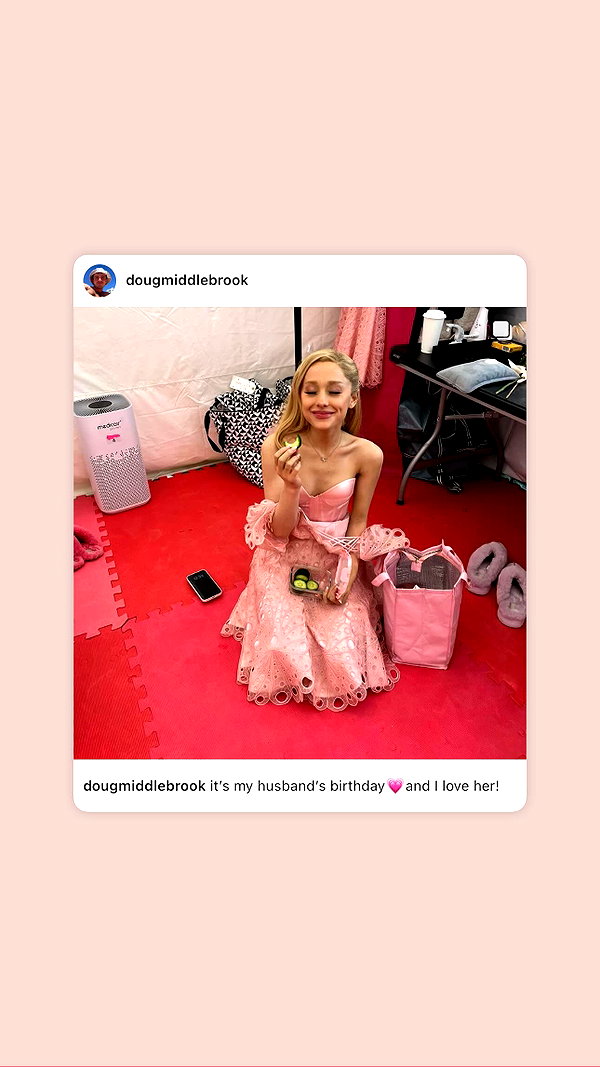 arianagrande instagram image archive image