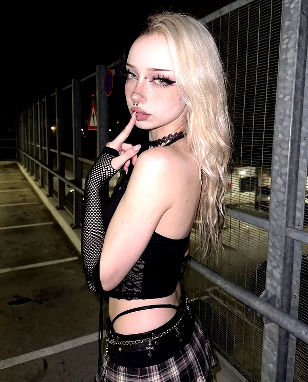 alyssaauwu instagram image archive image