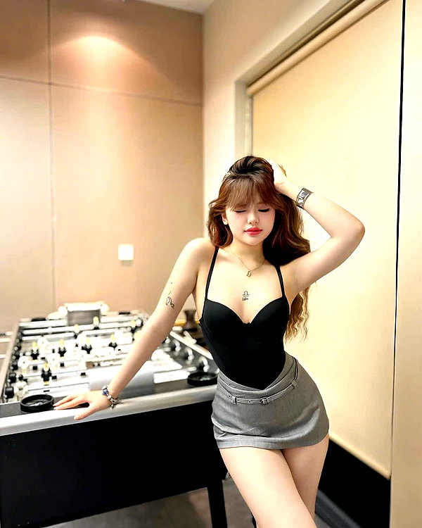 lyhythuedoxinh instagram image archive image