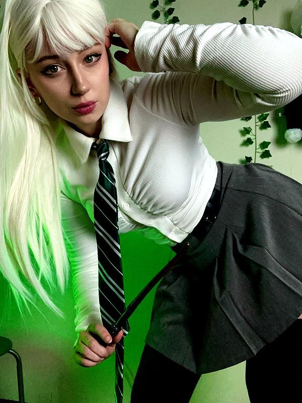 aechka.cosplay instagram image archive image