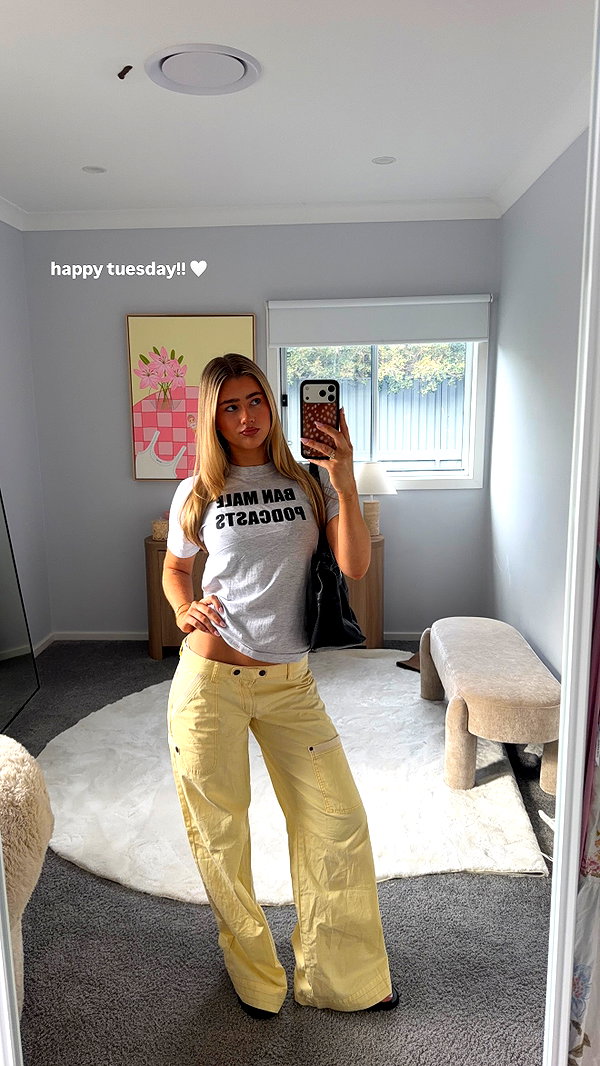 sophadophaa_ instagram image archive image