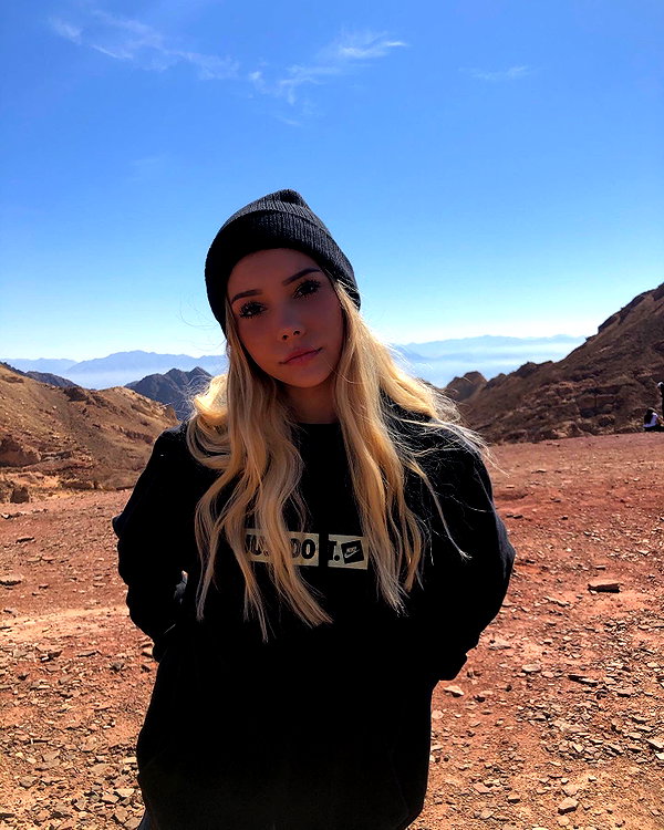 yulia.isakov instagram image archive image