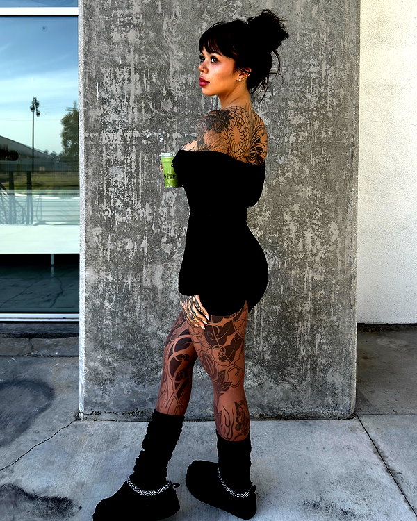 sabrvna instagram image archive image