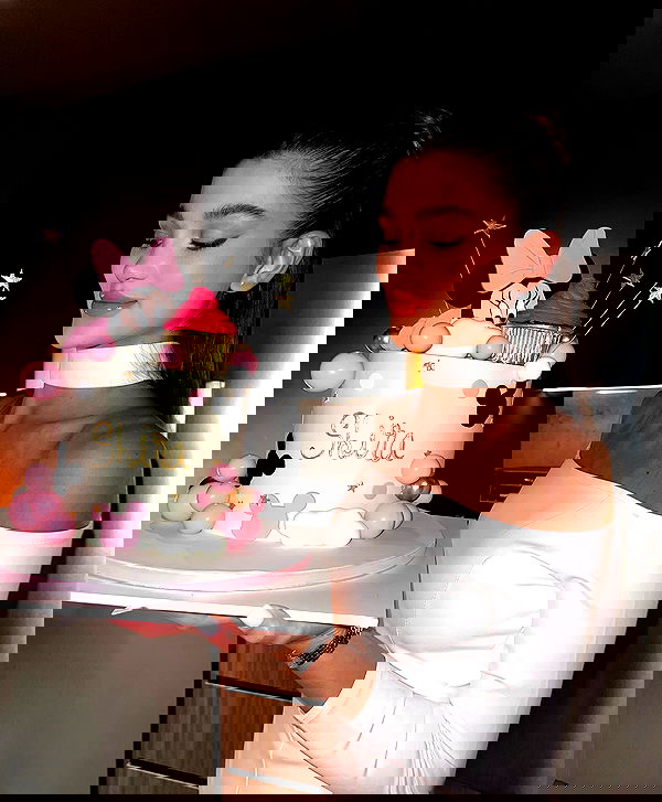 shira_adar_ shira_adar_ archive image