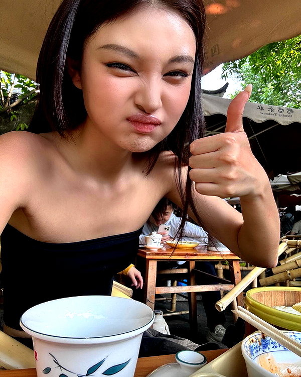 ll.lu1s instagram image archive image