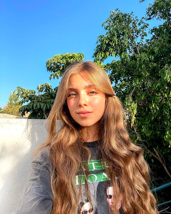 mishel_d_ instagram image archive image