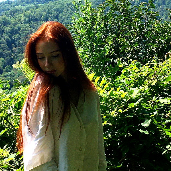 liiin.sun instagram image archive image