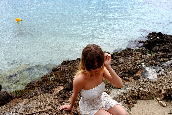 sof.alo instagram image archive image