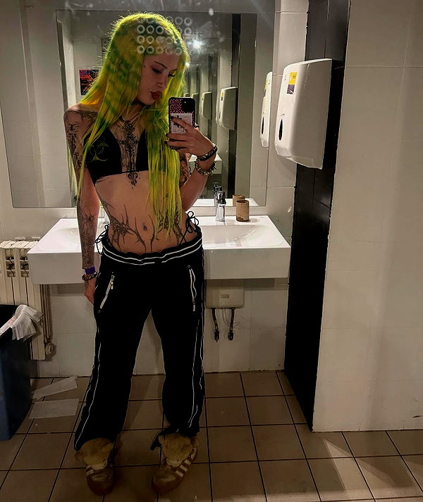 aleksaoaa instagram image archive image