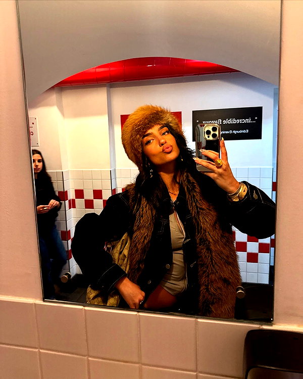 ellachristo instagram image archive image
