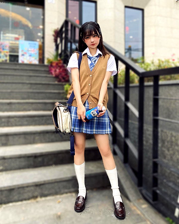 erokochiba instagram image archive image
