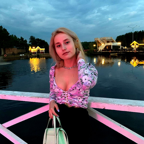 feloeva13 instagram image archive image