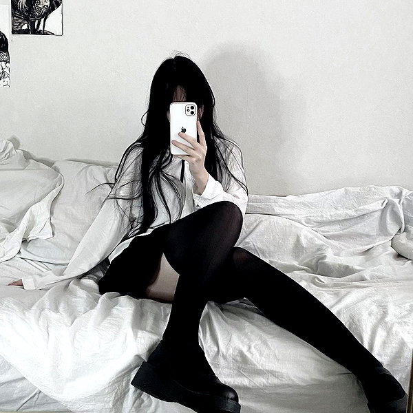 glowmoonshorty instagram image archive image