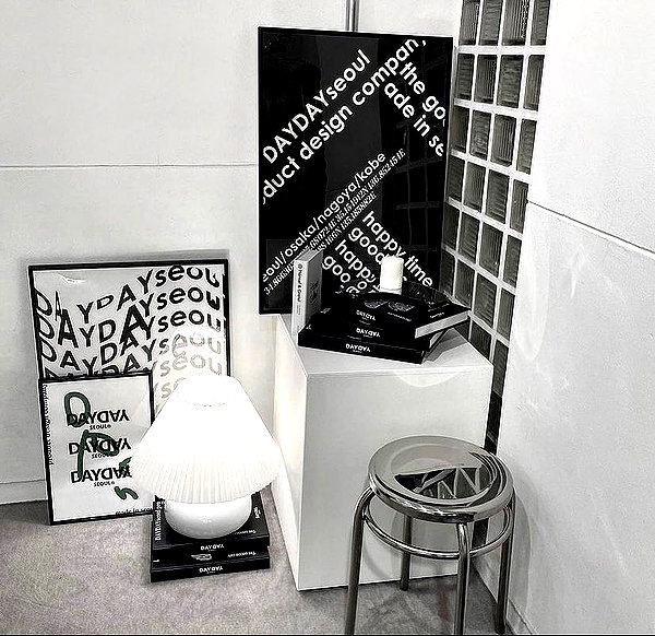 is2tian instagram image archive image
