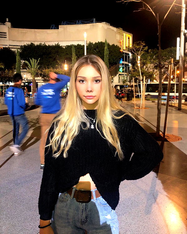 yulia.isakov instagram image archive image