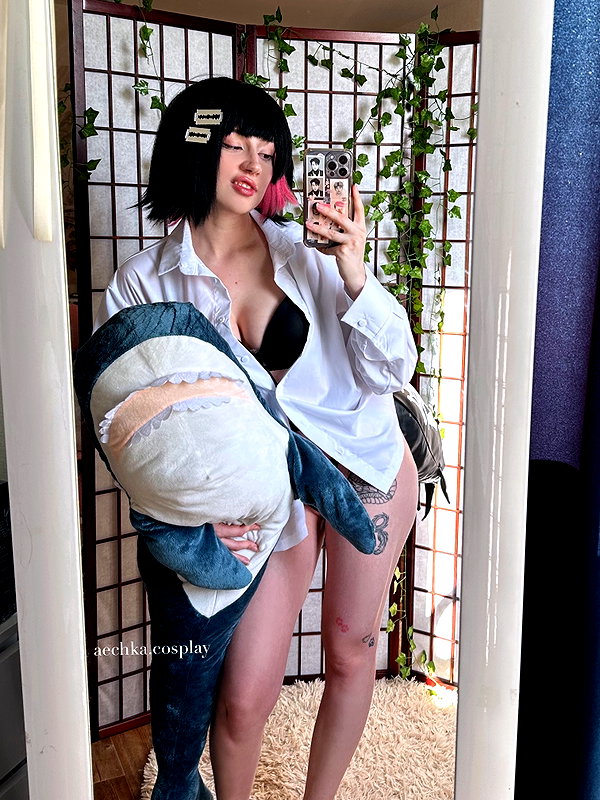 aechka.cosplay instagram image archive image