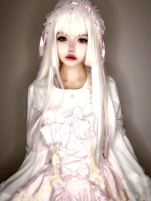 mie.llune instagram image archive image