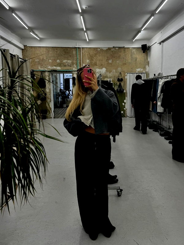 lilih instagram image archive image