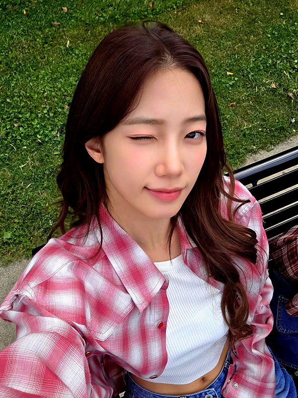 zuhazana instagram image archive image