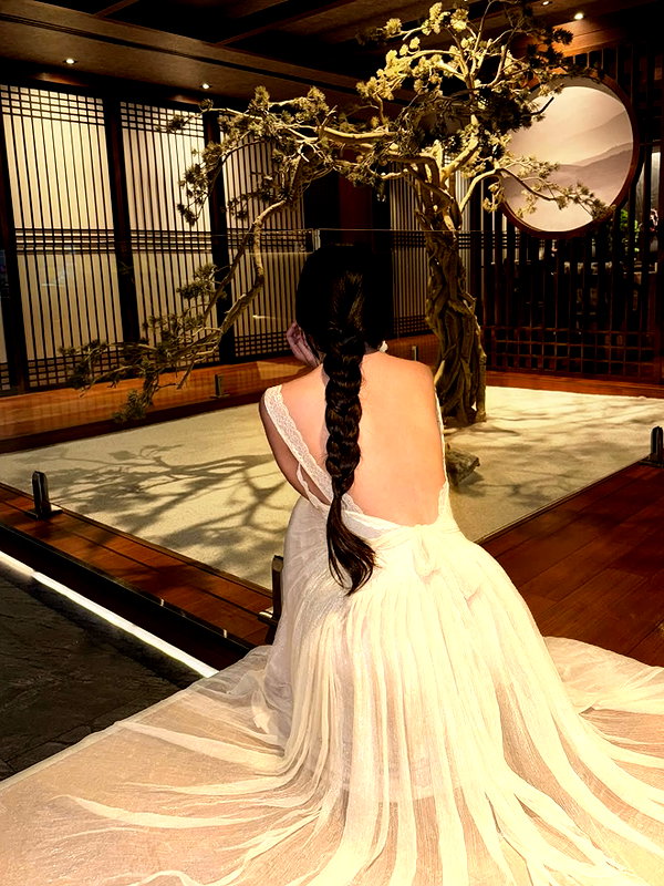 lyhythuedoxinh instagram image archive image