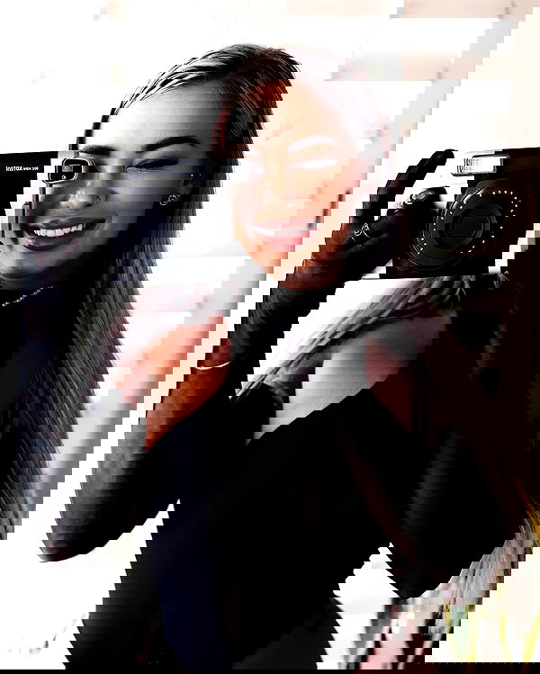 itshayleydavies itshayleydavies archive image