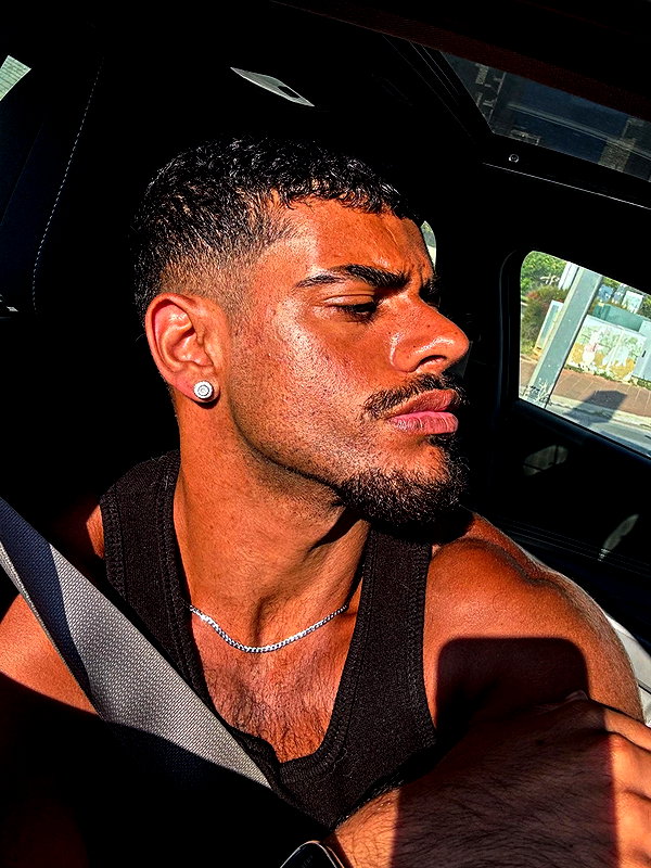 ben.gandis instagram image archive image