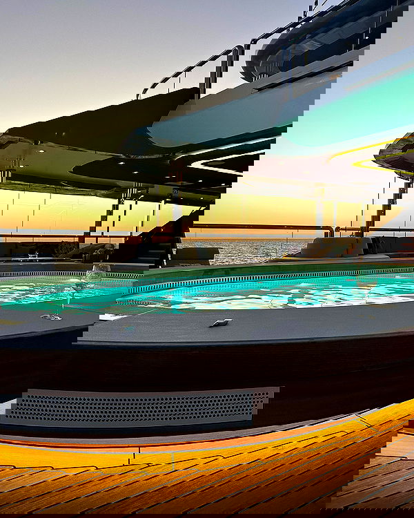 taylor.creeden taylor.creeden archive image