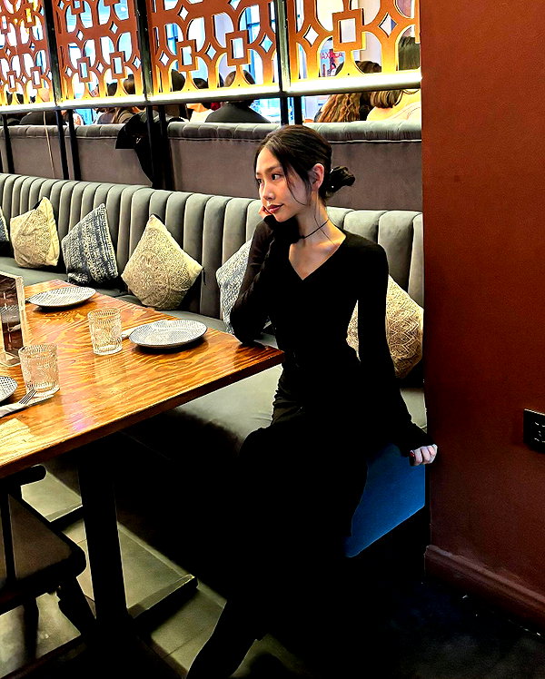 indra0102_ instagram image archive image