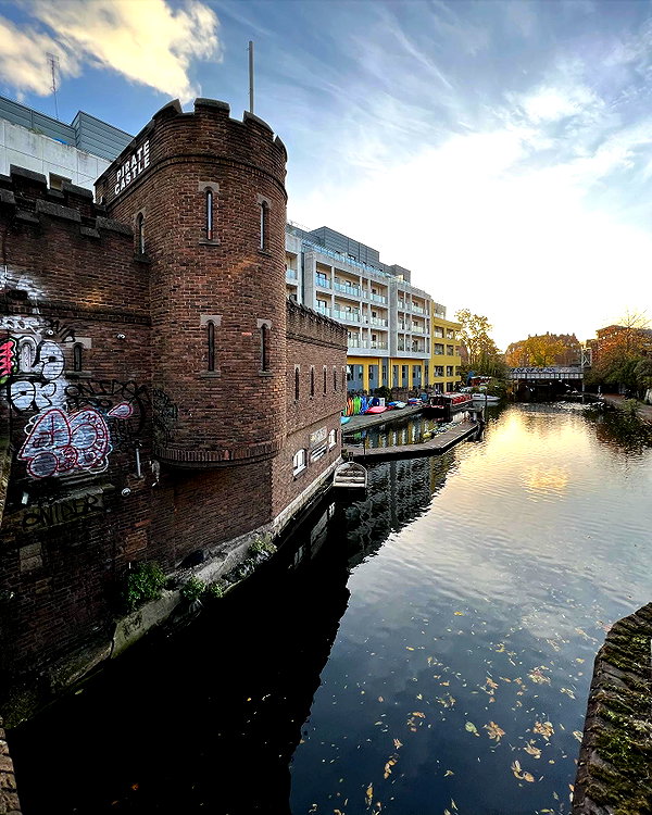barzomer instagram image archive image