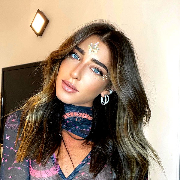 annezivi instagram image archive image